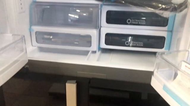 Đánh giá Tủ Lạnh Sharp SJ-FX688VG-BK 605L mặt gương đen giá 22tr смотреть онлайн