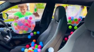 Папина машина в шариках