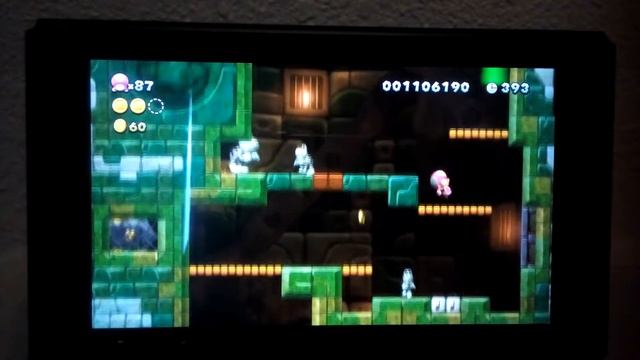 New Super Mario Bros. U Deluxe - World 3-Tower: Giant Skewer Tower смотреть онлайн