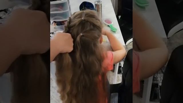 Прическа на основе французской косы смотреть онлайн