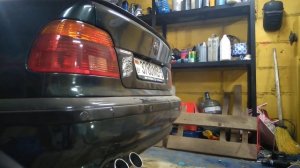 Выхлоп е39 без задней банки.