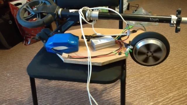 тест контроллера самодельного электросамоката .mp4 смотреть онлайн