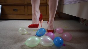 Louboutin heels bursting, squashing, crushing balloons/Trampling, popping balloons with high heels