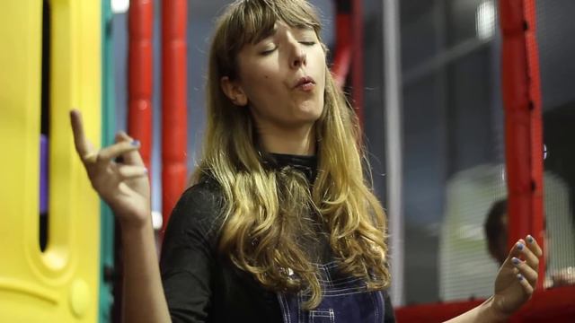 Molly Lewis @ McPoems 11/16/2014 смотреть онлайн