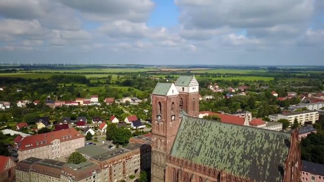 Hotel Wendenkönig Prenzlau смотреть онлайн