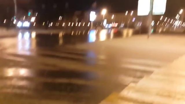 Светодиодные полосы безопасности появились возле пешеходных переходов в Южно-Сахалинске смотреть онлайн