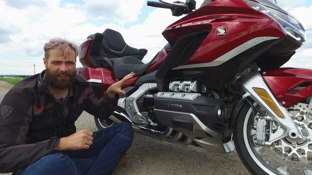 Honda Gold Wing Tour 2021: Тест-драйв и обзор самого совершенного туристического мотоцикла смотреть онлайн