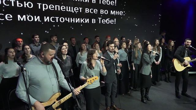 Не в словах молитвенных речей СКИНИЯ WORSHIP смотреть онлайн