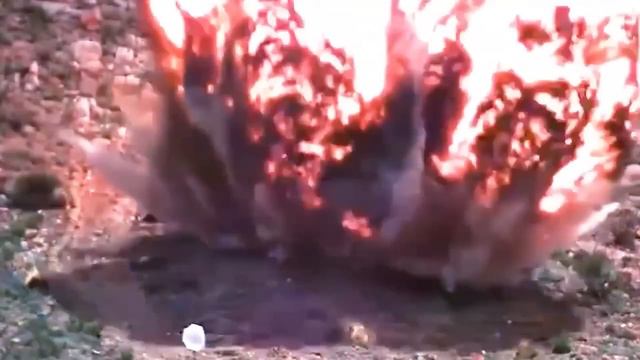 How Bunker Buster Bombs Work смотреть онлайн