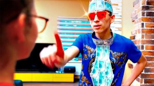 Богатый Бойфренд Против Бедного Бойфренда! Смешные Ситуации с Друзьями! Мы Семья - Лучшее!