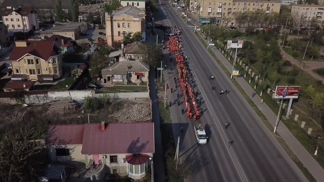 Пасхальный крестный ход в Волгограде сняли с высоты птичьего полета смотреть онлайн