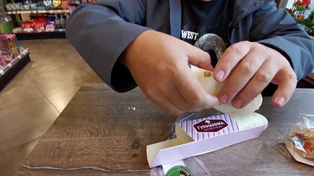 WYLSACOM бросает YouTube и идет готовить ЕДУ на заправку ? смотреть онлайн