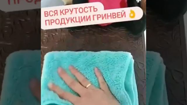 как помыть натяжные потолки