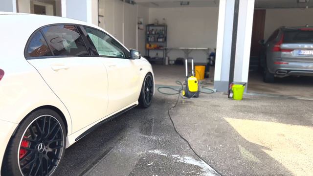 How I Wash My Car - Mercedes A45 AMG - Exterior Car Detailing смотреть онлайн