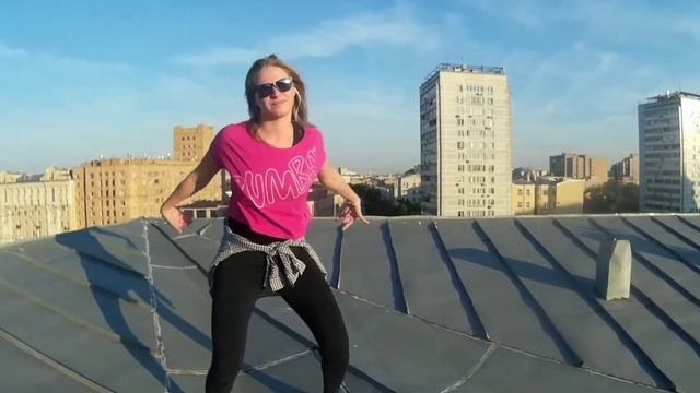 Zumba cooldown (заминка) на крыше смотреть онлайн