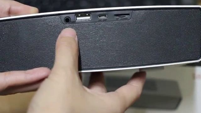BOSE Mini Speaker Soundlink By enovationshop смотреть онлайн