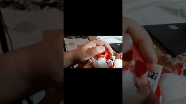 Opening angry birds lollipop surprise ball! смотреть онлайн