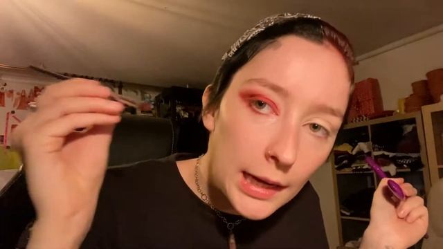 How to do makeup but by a non-professional alt-girl смотреть онлайн