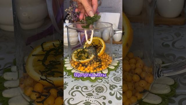 Вика на кухне