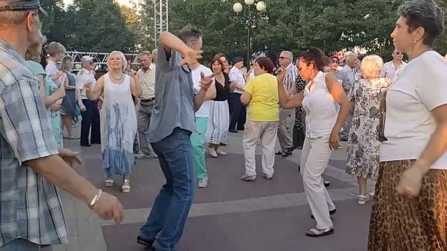 За четыре моря... 06.08.23 смотреть онлайн