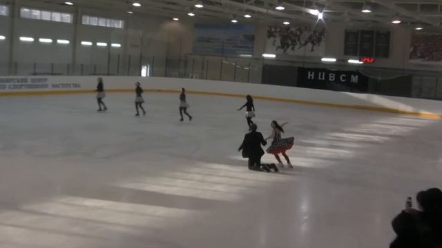 Марианна и Стас. Новогоднее выступление смотреть онлайн