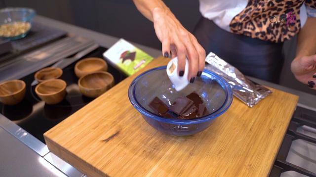 Turron de chocolate FIT! смотреть онлайн