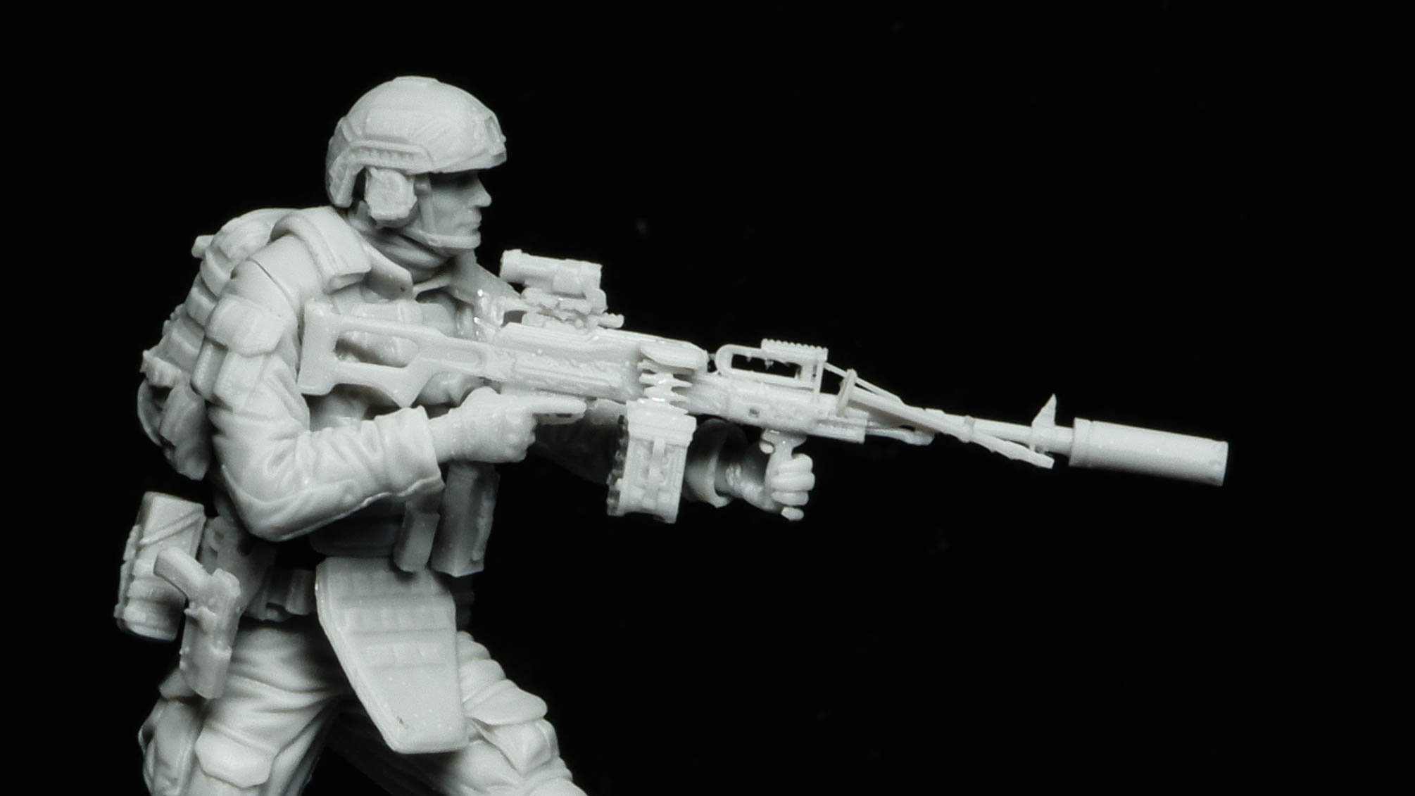 Пулеметчик спецназа от Красной наковальни в масштабе 1/35 смотреть онлайн