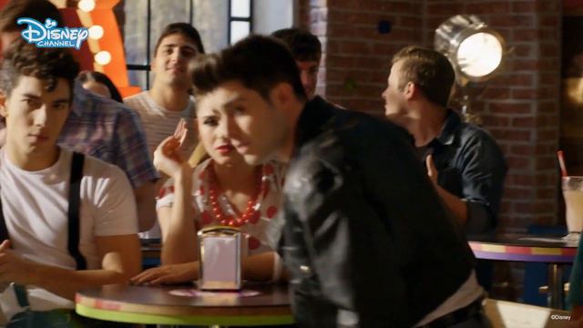 Luna’nın Romantik Performansı💘🤗 | Soy Luna | Disney Channel Türkiye смотреть онлайн