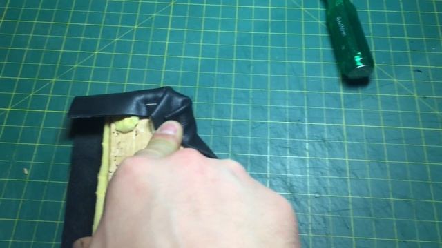 Реставрация или перетяжка кожаных подлокотников Twelve to eleven ©Александр Никитин смотреть онлайн