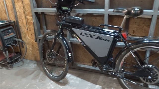 Сделал электровелосипед из старого ненужного велосипеда.