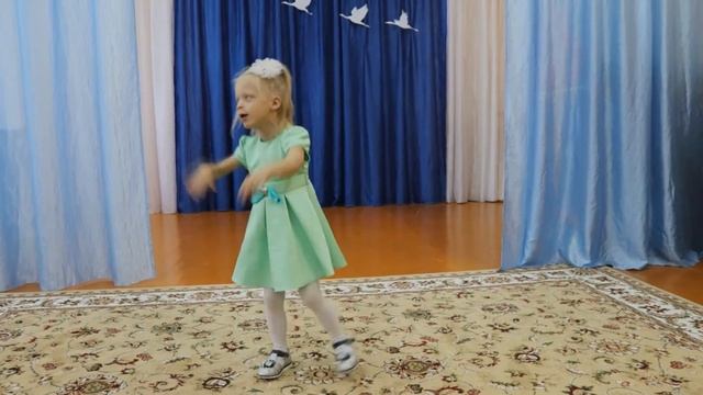 Жуйкова Мария "Осень в золотой косынке" смотреть онлайн