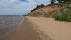 Пляжный поиск монет и украшений. Что можно найти на выбитом пляже. Поиск на пляже с металлоискателе