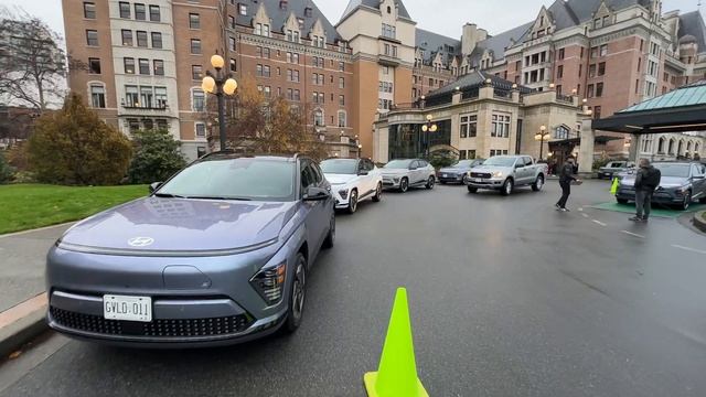 Episode 233 - 2024 Hyundai Kona EV First Drive! смотреть онлайн