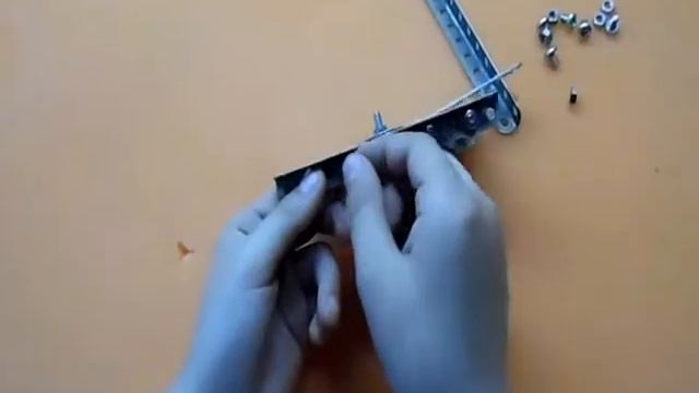 Самый простой металлический танк смотреть онлайн