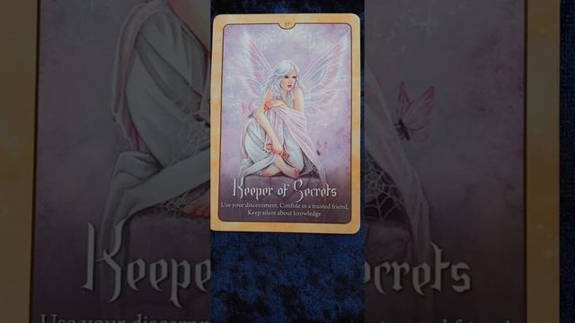 Keeper of Secrets ? Wild Wisdom of the Faery Oracle card meaning смотреть онлайн