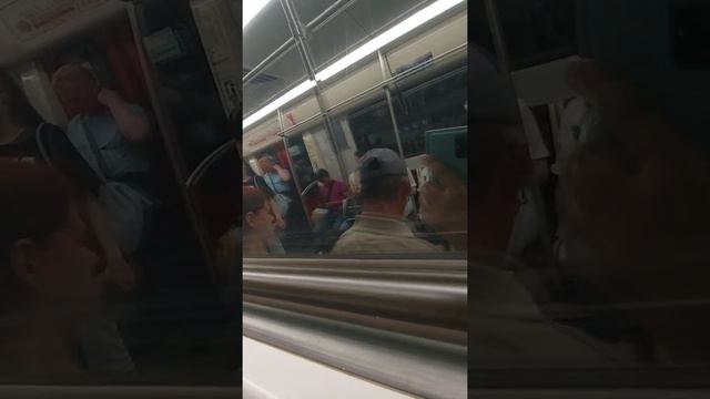 Поездка на Питерском метро на поезде 81-722.1/723.1/724.1 "Юбилейный-2" смотреть онлайн