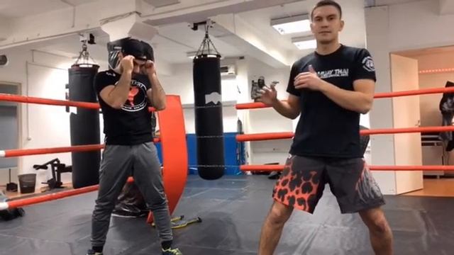 Повторный удар ногой смотреть онлайн