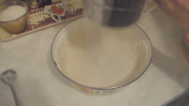 COOKING | Стряпаем булочки. Простой рецепт булочек. смотреть онлайн