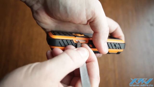 Как вставить SIM-карту в Senseit P7 (XDRV.RU) смотреть онлайн