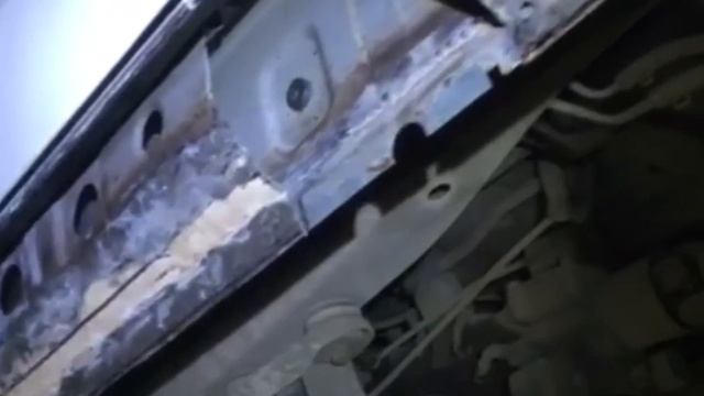 HYUNDAI H200 \ ремонт порогов и ланжеронов смотреть онлайн