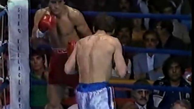Salvador Sanchez Vs. Pat Cowdell,WBC FWC,1981,12,12