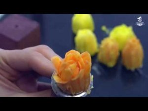 Тюльпан раскрытый с острыми концами из масляного крема