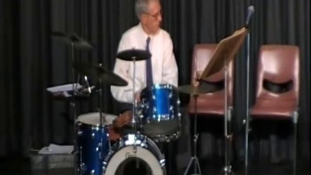 "Libertango" (A. Piazolla) - amazing accordion duet from Gold Coast Australia смотреть онлайн