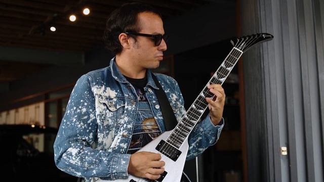 Shredding On The BRAND NEW Gibson Dave Mustaine Flying V! W/ Ben Katzman