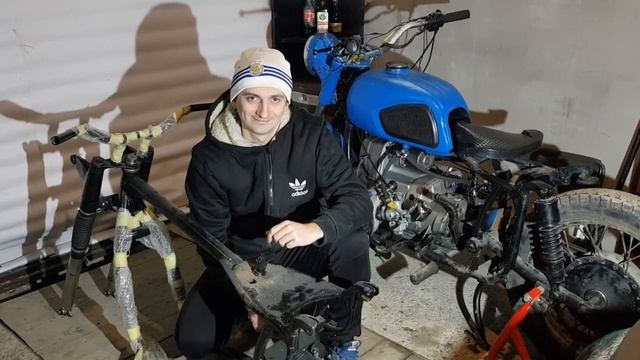 СОБИРАЮ ДНЕПР БОББЕР ДЕВУШКЕ НА 8 МАРТА смотреть онлайн