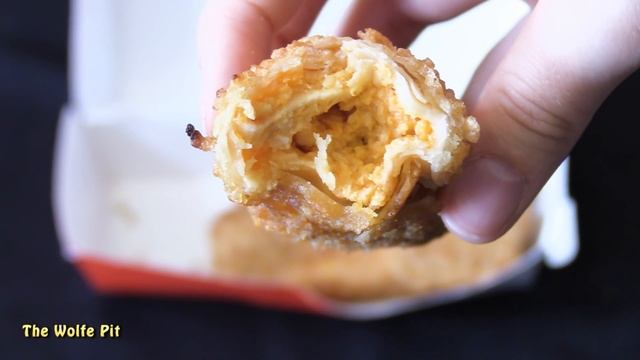 7-11 Buffalo Chicken CRUNCH ROLLS! - WHAT ARE WE EATING?? - The Wolfe Pit смотреть онлайн