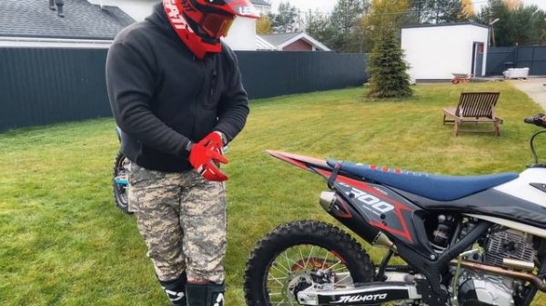 ОБЗОР НЕДОРОГИХ МОТОЦИКЛОВ JHL Z7 И JHL Z3. ЦЕНЫ, ПОДАРКИ, СКИДКИ. ЧИТАЙ ОПИСАНИЕ ПОД ВИДЕО.