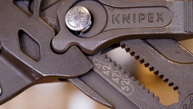 KNIPEX 10" Pliers Wrench - New & Improved смотреть онлайн