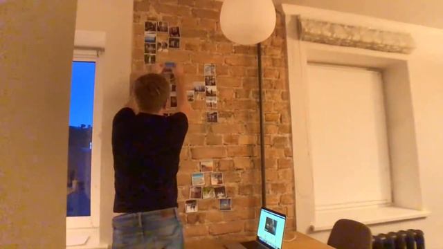 Как красиво развесить фотографии на стене смотреть онлайн