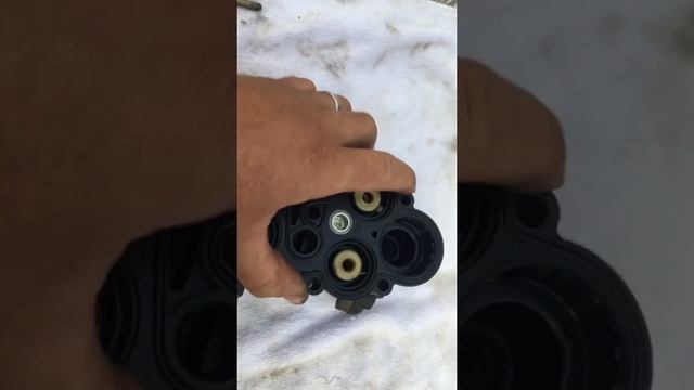 Четырёх контурный кран ..... сборка - разборка.....что внутри.... смотреть онлайн